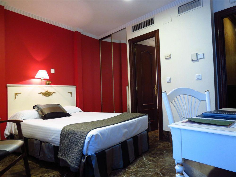 Hotel Boutique Catedral Valladolid Quarto foto
